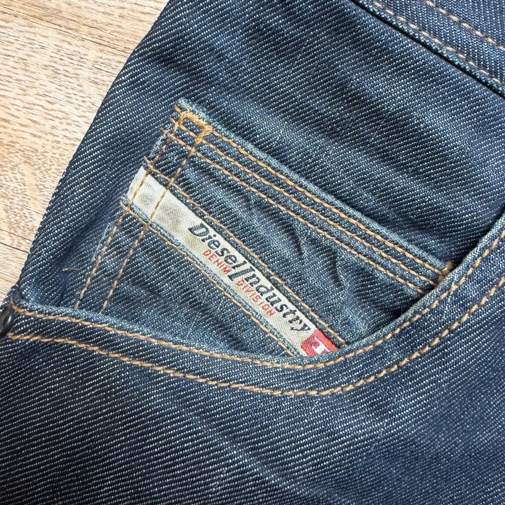 Diesel Krooley Jeans Mens 30x30 Dark Indigo Slim Carrot Fit Made in Italy 0088Z - Picture 5 of 14